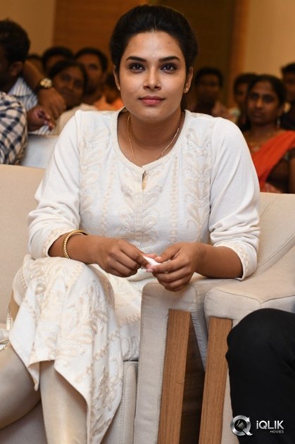 Hari-Teja-at-A-Aa-Movie-Success-Meet